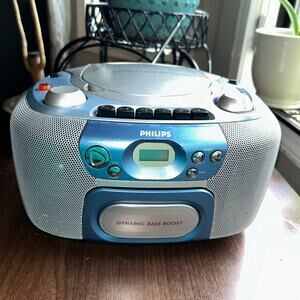 Philips AZ8084/17 boom box AM FM CD CASSETTE stereo CD SYNCHRO START
